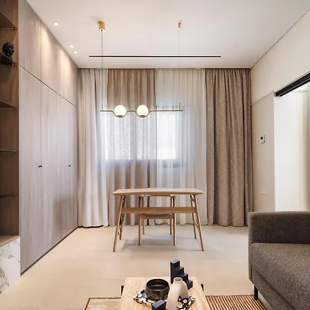 Hotel de apartamente Liv Mackenzie Adults Only Larnaca