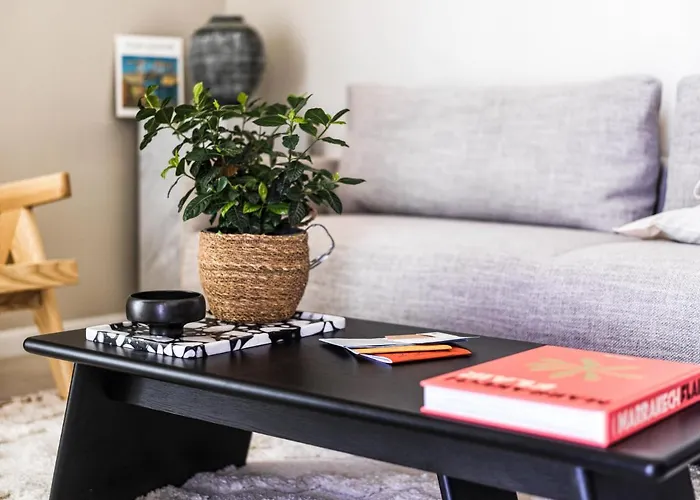 Lägenhetshotell Liv Mackenzie Adults Only Larnaca