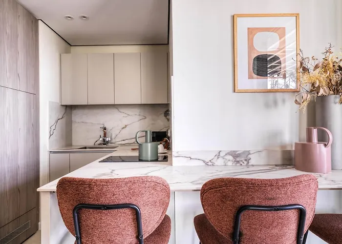 Liv Mackenzie Adults Only 4* Lárnaca