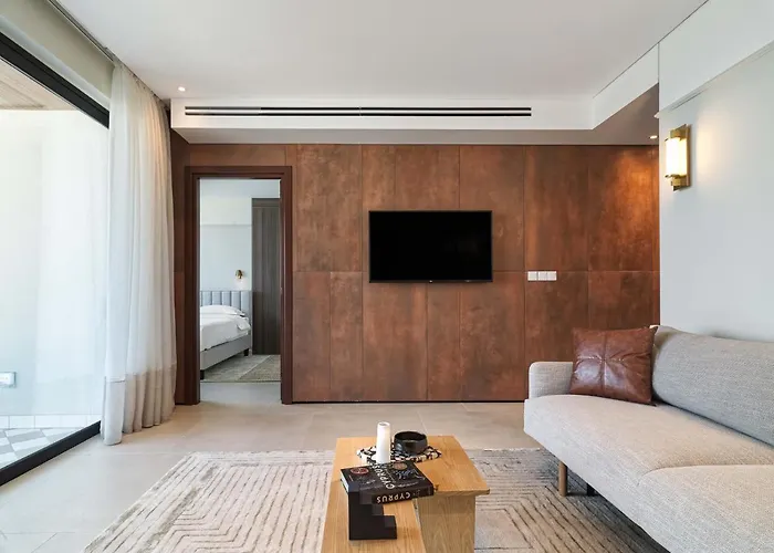 Apartahotel Liv Mackenzie Adults Only Lárnaca