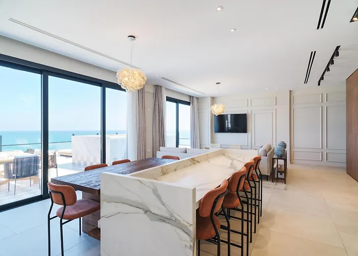 Apartahotel Liv Mackenzie Adults Only 4*