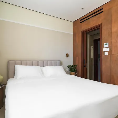 Liv Mackenzie (adults Only) Hotel apartamentowy Larnaca