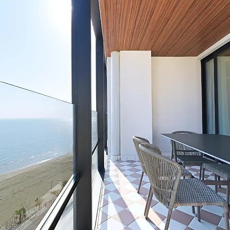 Aparthotel Liv Mackenzie Adults Only Larnaka