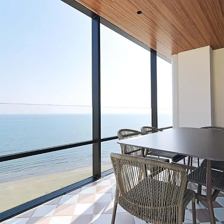 Liv Mackenzie Adults Only Appart hôtel 4*