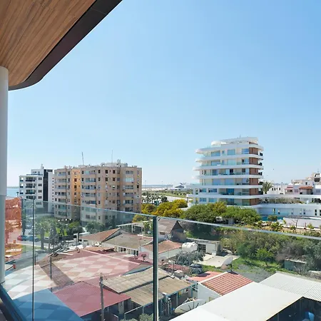 Liv Mackenzie Adults Only Aparthotel Larnaca