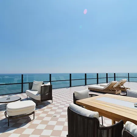 Appart hôtel Liv Mackenzie Adults Only