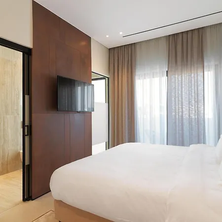 Liv Mackenzie Adults Only Appart hôtel