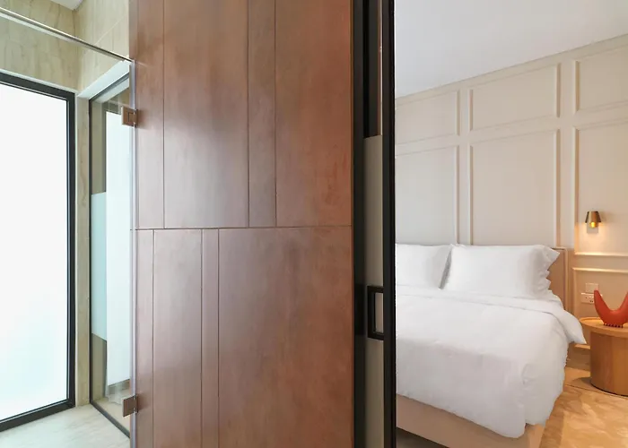 Liv Mackenzie Adults Only Larnaka