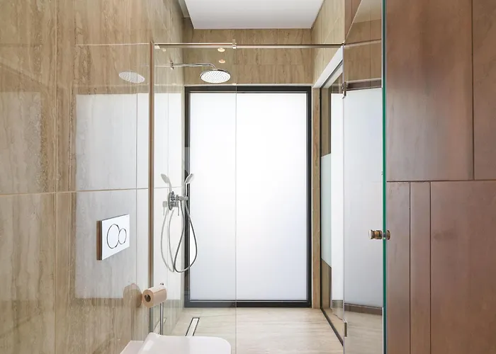 Liv Mackenzie Adults Only Aparthotel 4*